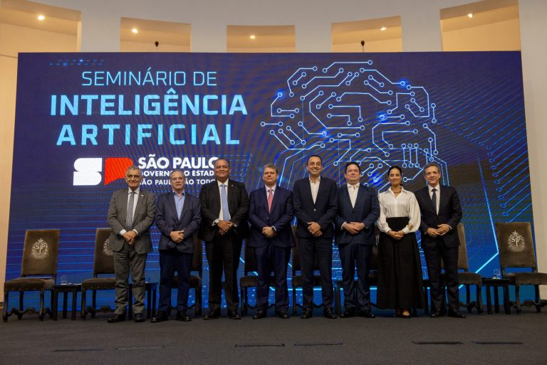 Seminario-AI-2048x1367