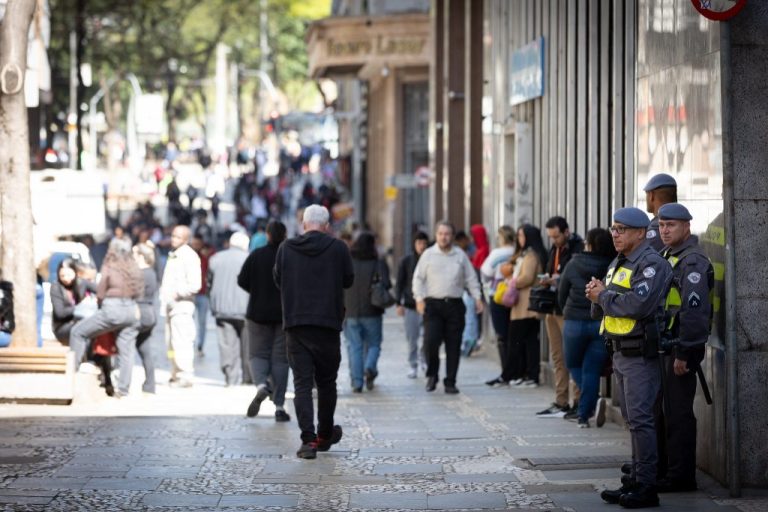 policiamento-no-centro-seguranca-policia-1024x683