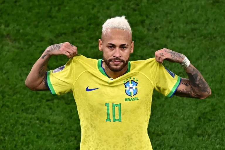 101467561-topshot-brazils-forward-10-neymar-celebrates-scoring-his-teams-first-goal-during-1