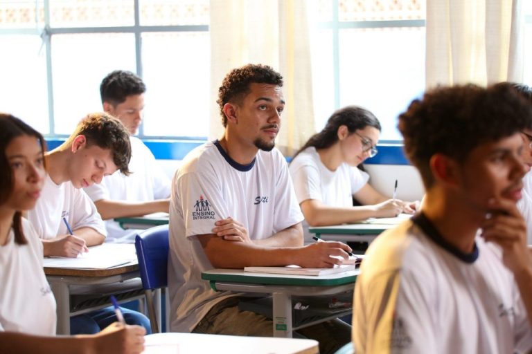 Provao-paulista-ensino-medio-1024x683