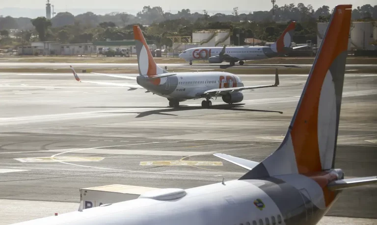 avioes-aeroporto_mcamgo_abr_290720221818-16