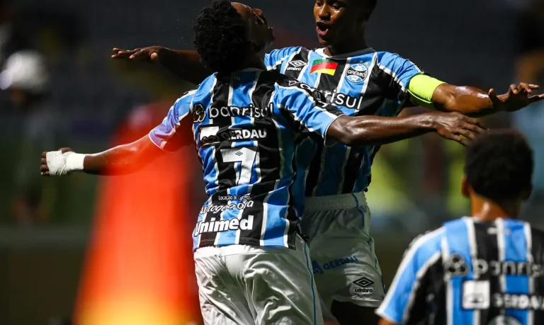 gremio_finalista_copinha_2025